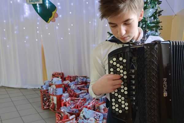 Choinka w Ośrodku Szkolno-Wychowawczym