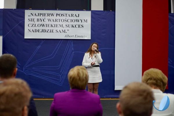 Uroczystość wręczenia aktów stypendialnych 