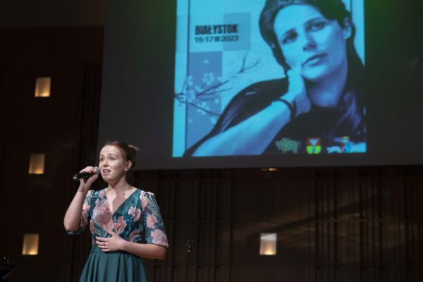 Uczestnicy przesłuchań festiwalowych - kliknięcie spowoduje powiększenie zdjęcia Uczestnicy przesłuchań festiwalowych