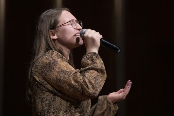 Uczestnicy przesłuchań festiwalowych - kliknięcie spowoduje powiększenie zdjęcia Uczestnicy przesłuchań festiwalowych