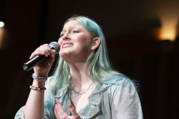 Uczestnicy przesłuchań festiwalowych - kliknięcie spowoduje powiększenie zdjęcia Uczestnicy przesłuchań festiwalowych