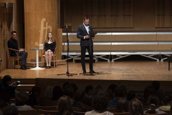 Występuje przedstawiciel urzędu marszałkowskiego 