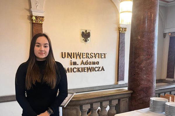 Finalistka 46. Olimpiady Języka Niemieckiego '2023 - kliknięcie spowoduje powiększenie zdjęcia Finalistka 46. Olimpiady Języka Niemieckiego '2023