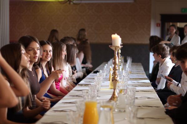 Bal ósmoklasisty '2023 - kliknięcie spowoduje powiększenie zdjęcia Bal ósmoklasisty '2023