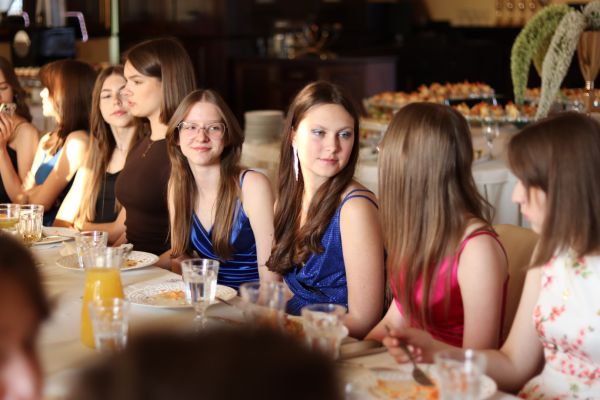 Bal ósmoklasisty '2023 - kliknięcie spowoduje powiększenie zdjęcia Bal ósmoklasisty '2023