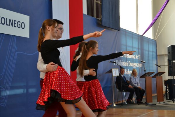 Zakończenie roku szkolnego 2022/2023 w II Liceum Ogólnokształcącym - kliknięcie spowoduje powiększenie zdjęcia Zakończenie roku szkolnego 2022/2023 w II Liceum Ogólnokształcącym