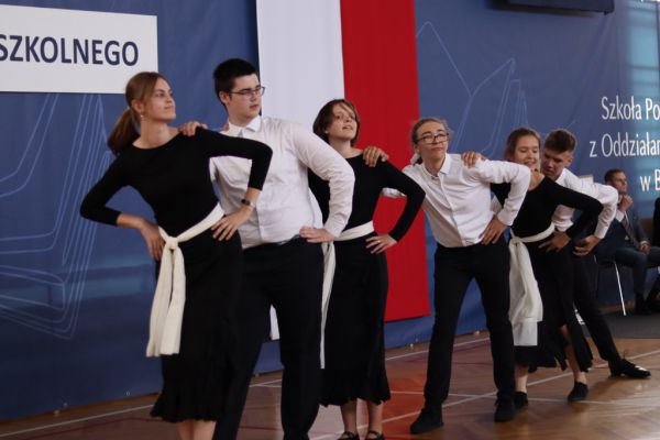 Zakończenie roku szkolnego 2022/2023 w II Liceum Ogólnokształcącym - kliknięcie spowoduje powiększenie zdjęcia Zakończenie roku szkolnego 2022/2023 w II Liceum Ogólnokształcącym