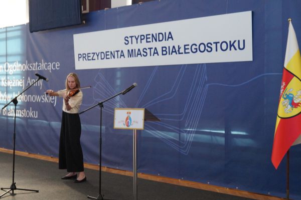 Uroczystość wręczenia astypendiów Prezydenta Miasta Białegostoku