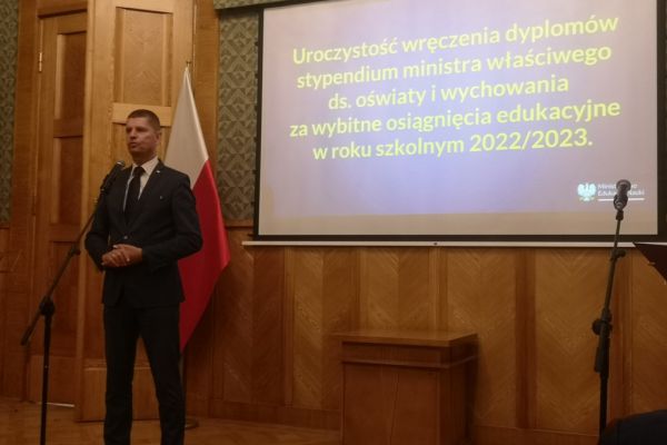 p.Dariusz Piontkowski wiceminister Edukacji i Nauki