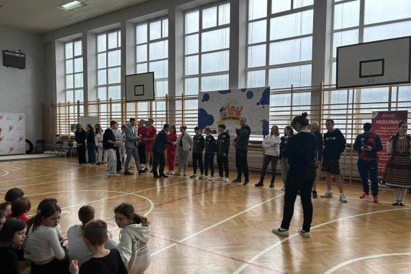 Targi Aktywności w ramach Olimpiady Praktycznej Zwolnieni z Teorii