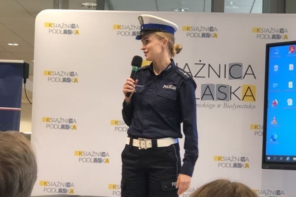 Spotkanie Rady Młodzieżowej Książnicy Podlaskiej - kliknięcie spowoduje powiększenie zdjęcia Spotkanie Rady Młodzieżowej Książnicy Podlaskiej