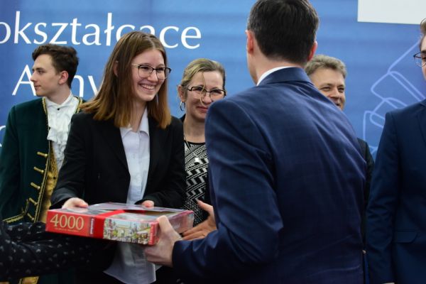 Zakończenie roku szkolnego klas czwartych II LO