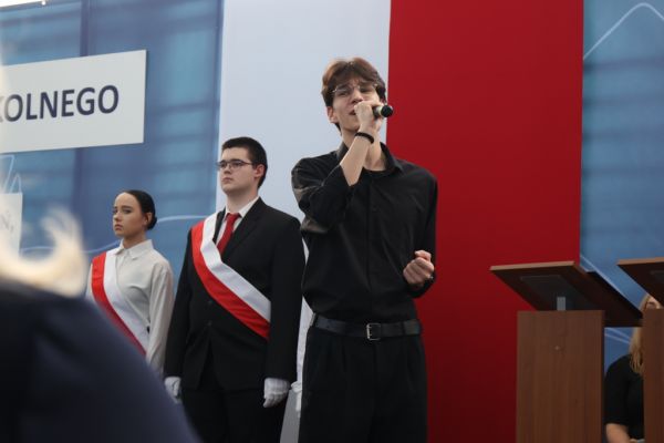 Zakończenie roku szkolnego klas czwartych II LO