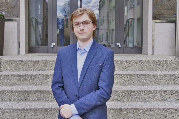 Konrad Bondarewicz - finalista