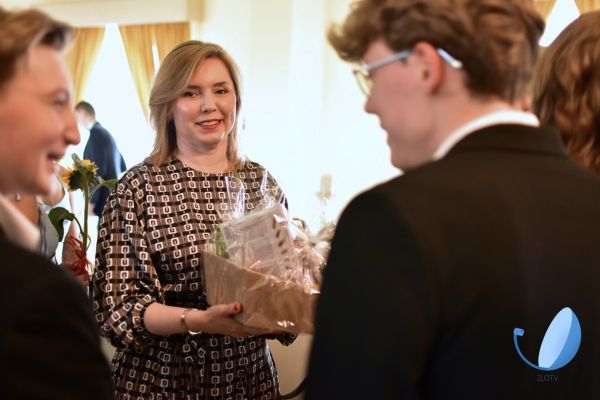 Bal ósmoklasistów 2024 - kliknięcie spowoduje powiększenie zdjęcia Bal ósmoklasistów 2024