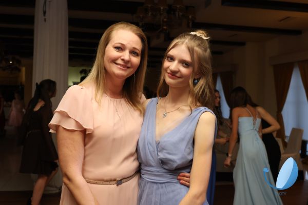 Bal ósmoklasistów 2024 - kliknięcie spowoduje powiększenie zdjęcia Bal ósmoklasistów 2024