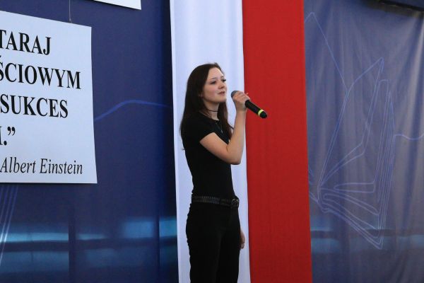 Rozpoczęcie roku 2024-2025 klasy 1-4 - kliknięcie spowoduje powiększenie zdjęcia