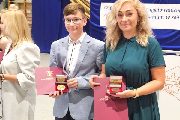 Uroczystość wręczenia Medali Diligentiae – za pilność - kliknięcie spowoduje powiększenie zdjęcia