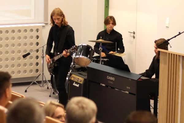 Uroczyste otwarcie nowej części szkoły - kliknięcie spowoduje powiększenie zdjęcia