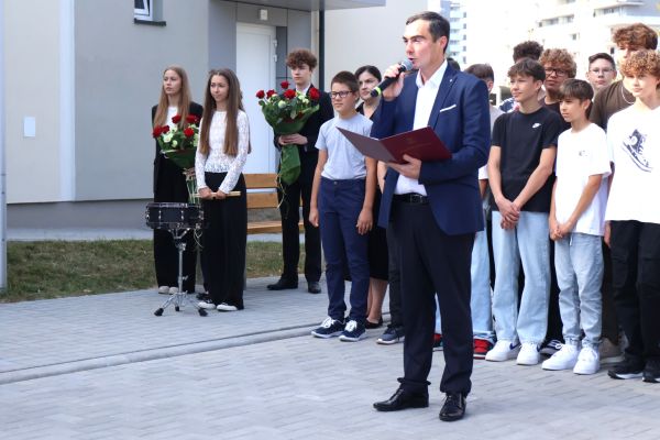 Uroczyste otwarcie nowej części szkoły - kliknięcie spowoduje powiększenie zdjęcia