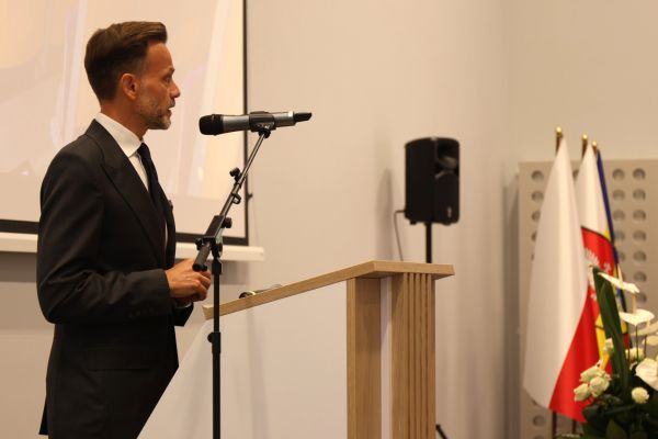 Uroczyste otwarcie nowej części szkoły - kliknięcie spowoduje powiększenie zdjęcia