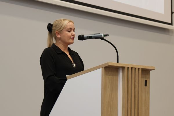 Ślubowanie klas I - kliknięcie spowoduje powiększenie zdjęcia Ślubowanie klas I