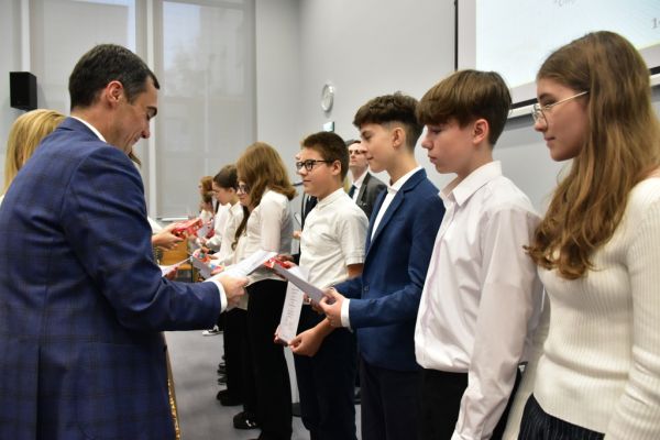 Stypendia Dyrektora Szkoły