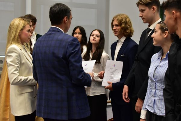 Stypendia Dyrektora Szkoły