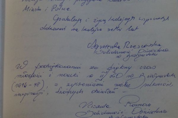 Wpis do kroniki - absolwenci 1974 - 78