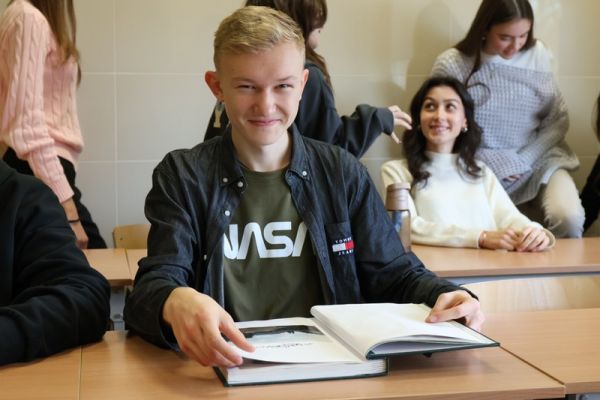 Wybory Sapieżanki i Sapiehy II LO