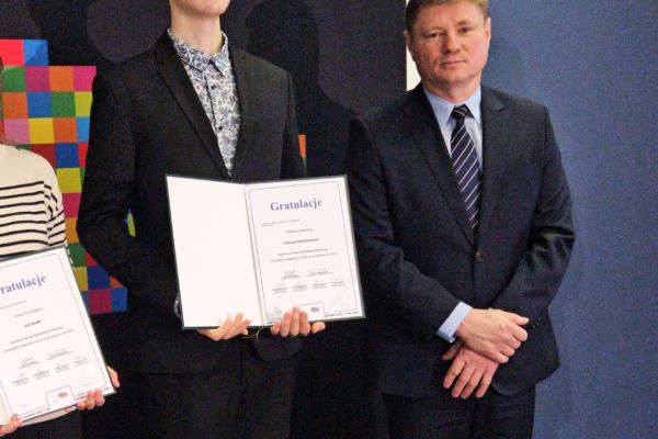 Stypendia Marszałka 2024 - kliknięcie spowoduje powiększenie zdjęcia