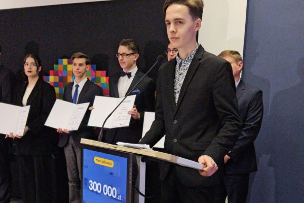 Stypendia Marszałka 2024 - kliknięcie spowoduje powiększenie zdjęcia