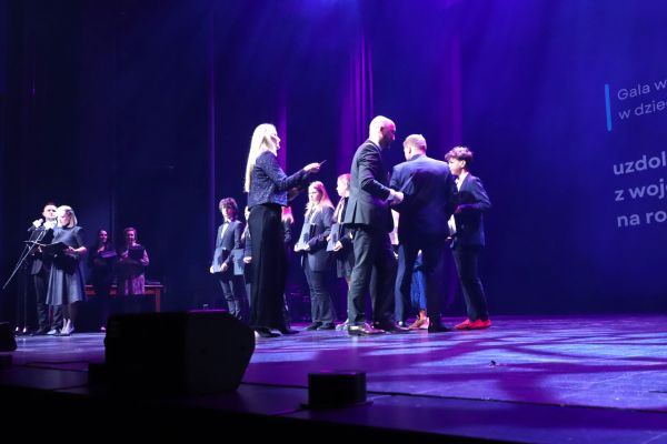 Stypendia artystyczne 2025