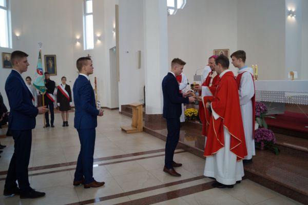 Msza Święta w Kościele- kliknięcie spowoduje powiększenie zdjęcia Msza Święta w Kościele