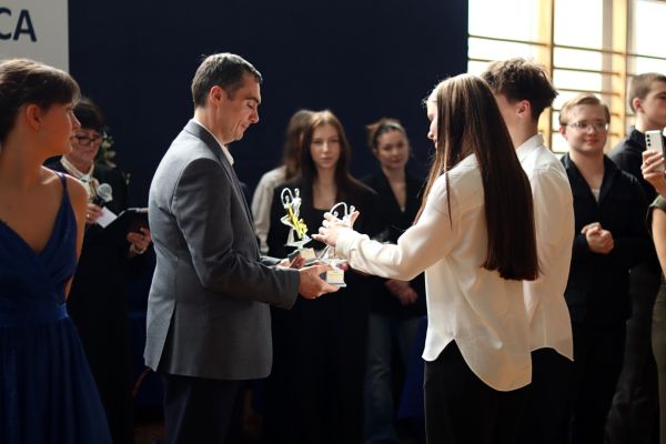 MiędzyszkolnyKonkursTańca2025 MiędzyszkolnyKonkursTańca2025