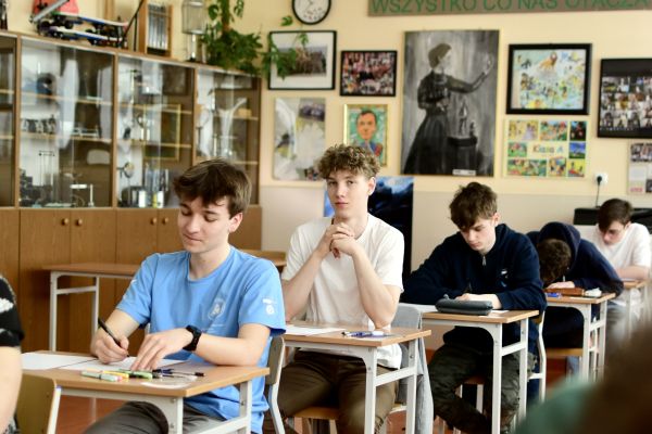 Olimpiada Matematyczna 2025 Olimpiada Matematyczna 2025