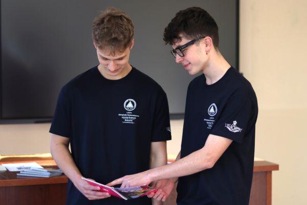 Olimpiada Matematyczna 2025 Dzień 2 Olimpiada Matematyczna 2025 Dzień 2
