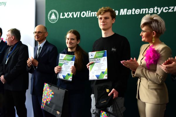 Olimpiada Matematyczna 2025 Dzień IV Olimpiada Matematyczna 2025 Dzień IV