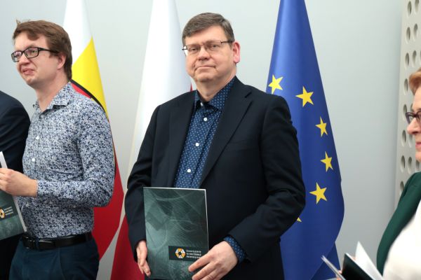 Olimpiada Matematyczna 2025 Dzień IV Olimpiada Matematyczna 2025 Dzień IV
