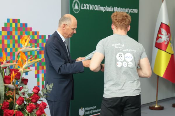 Olimpiada Matematyczna 2025 Dzień IV Olimpiada Matematyczna 2025 Dzień IV
