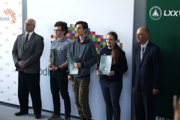 Olimpiada Matematyczna 2025 Dzień IV Olimpiada Matematyczna 2025 Dzień IV