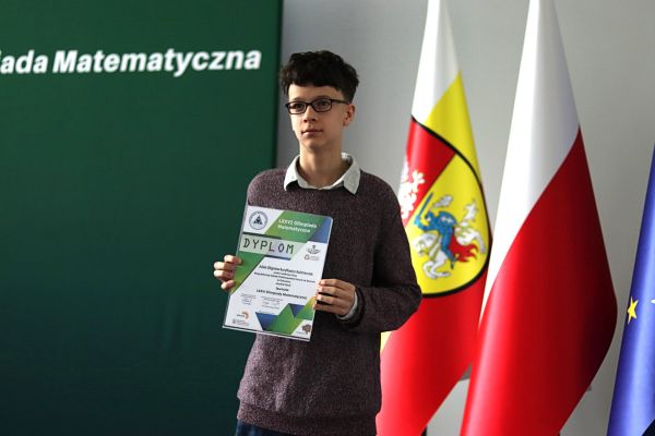 Olimpiada Matematyczna 2025 Dzień IV Olimpiada Matematyczna 2025 Dzień IV