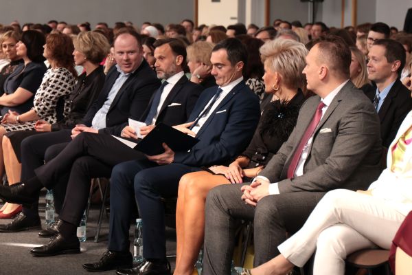 ZakończenieKlas4-2025-02 ZakończenieKlas4-2025-02