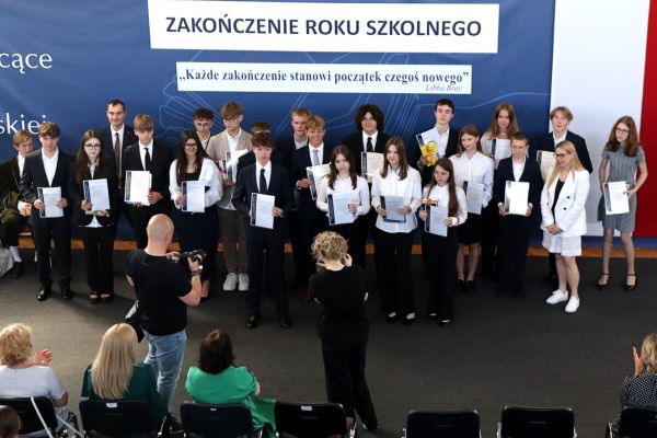 Zdjęcia Grupowe SP 2025 Zdjęcia Grupowe SP 2025