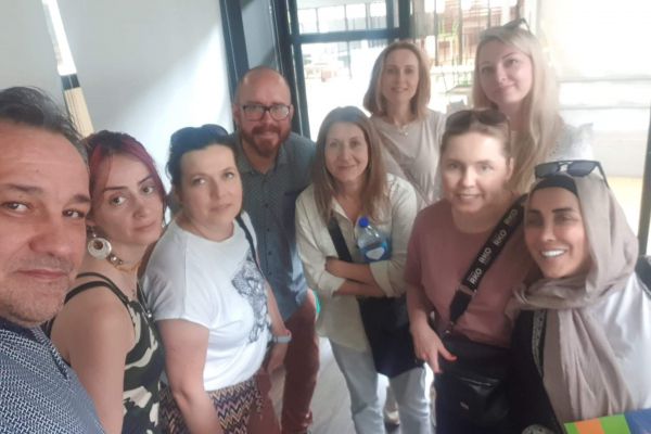 Wspólne zdjęcie, uczestnicy projektu