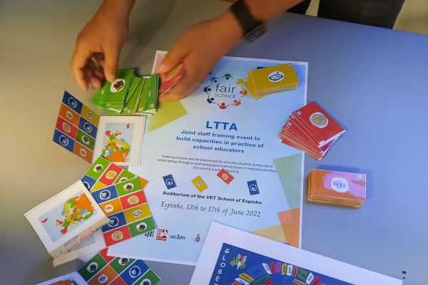 Ulotki, plakaty, broszury