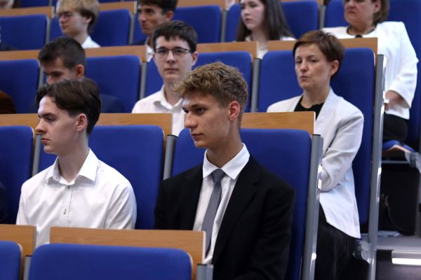 Zakończenie LO 2025 -1 Zakończenie LO 2025 -1