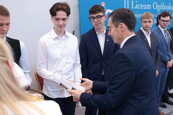 Zakończenie LO 2025 -1 Zakończenie LO 2025 -1