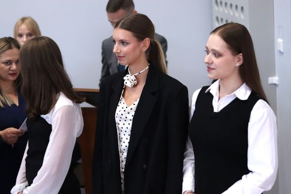 Zakończenie LO 2025 -1 Zakończenie LO 2025 -1