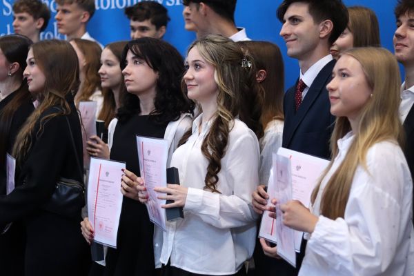 Zakończenie LO 2025 -1 Zakończenie LO 2025 -1